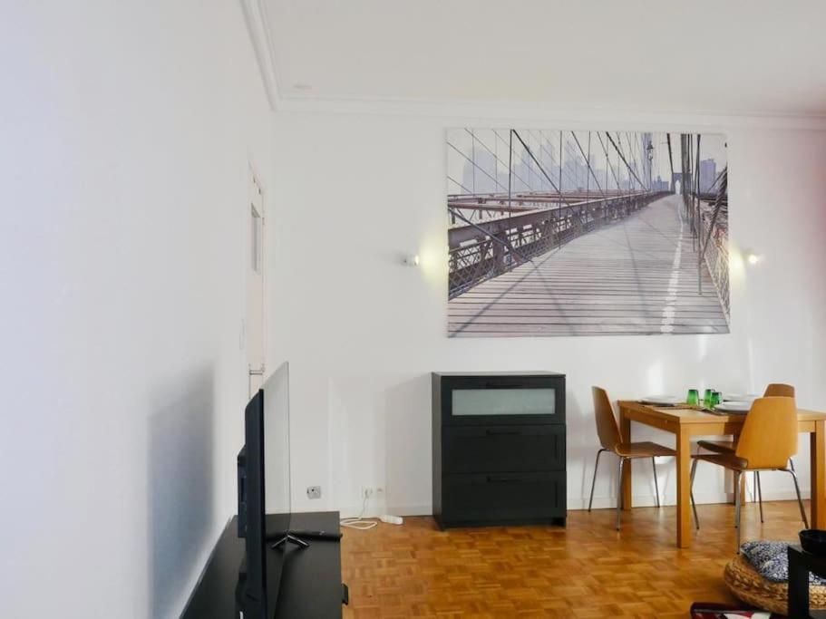 Ixelles: Superbe Appartement, Idealement Situe Brussel Eksteriør bilde
