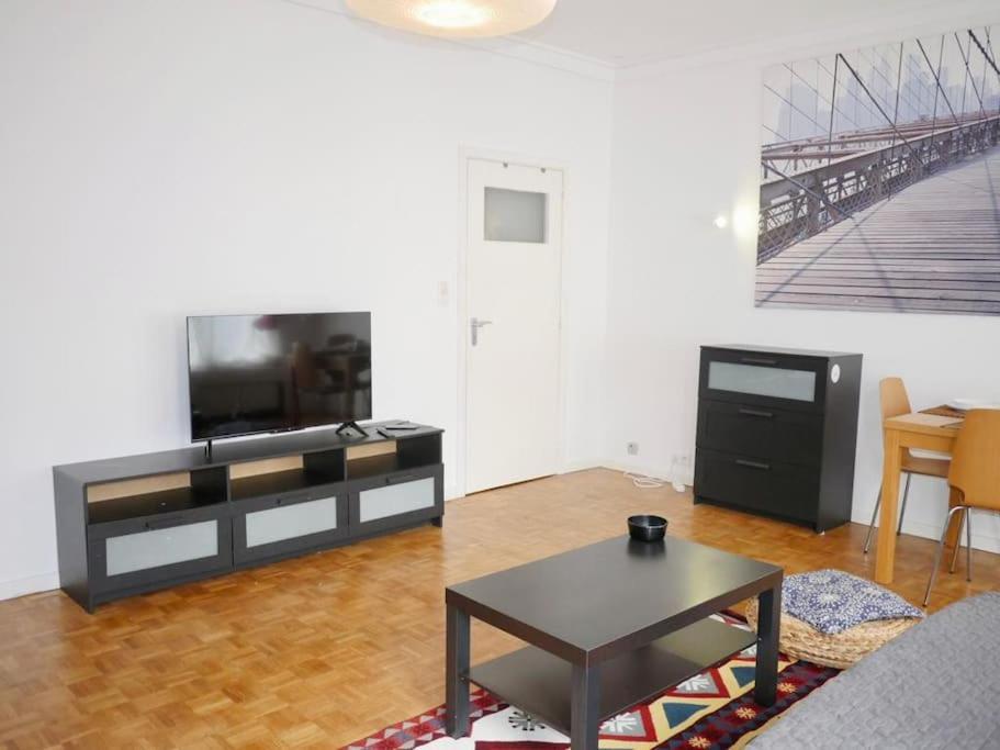 Ixelles: Superbe Appartement, Idealement Situe Brussel Eksteriør bilde